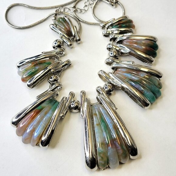 Colourful Bib Statement Necklace - Picture 2 of 16